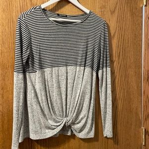 Long sleeve t shirt